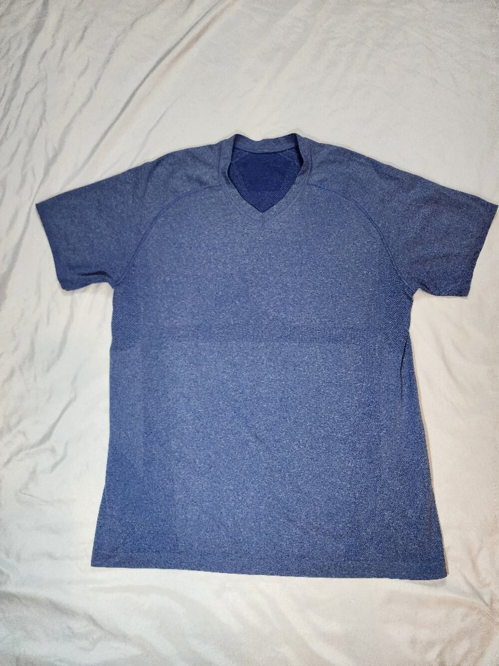 Lululemon Metal Vent Tech V-Neck Men's Large Blue Performance Shirt